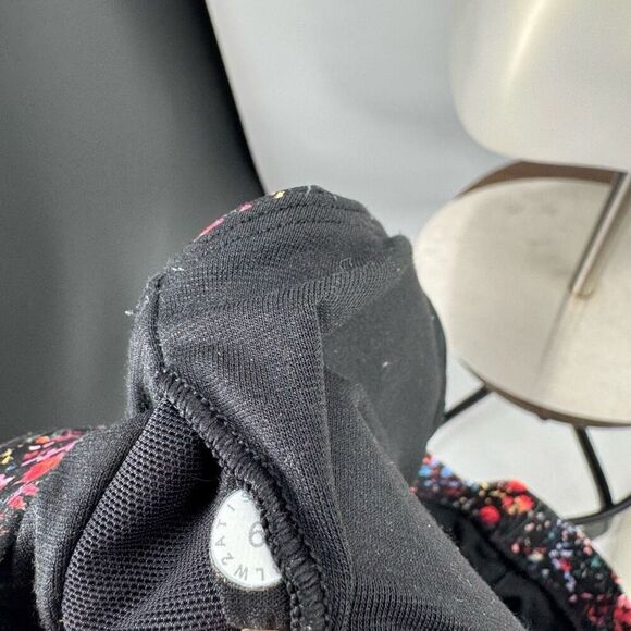 LULULEMON Free to be bra active top sz 6 or s womens - Picture 7 of 7